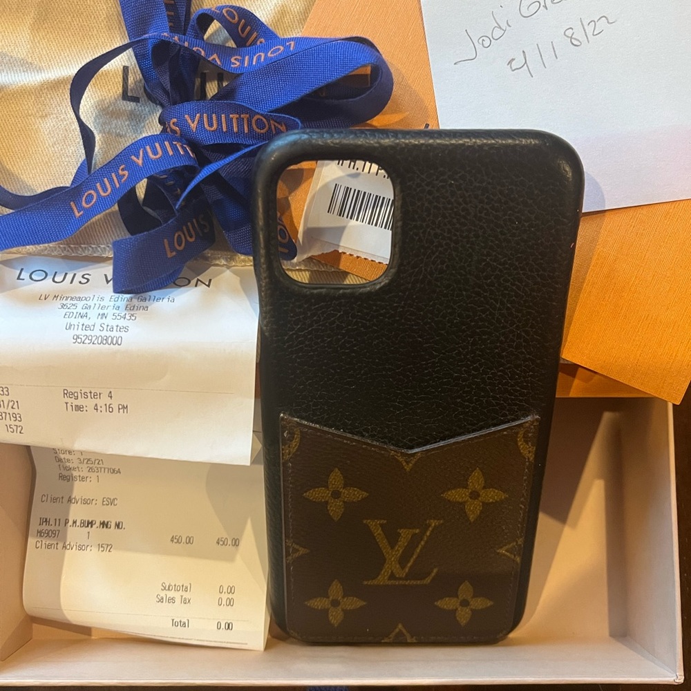 Authentic Louis Vuitton Pro Max 11 case good condition